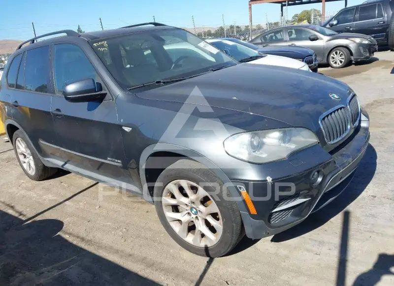 2012 BMW X5 photo