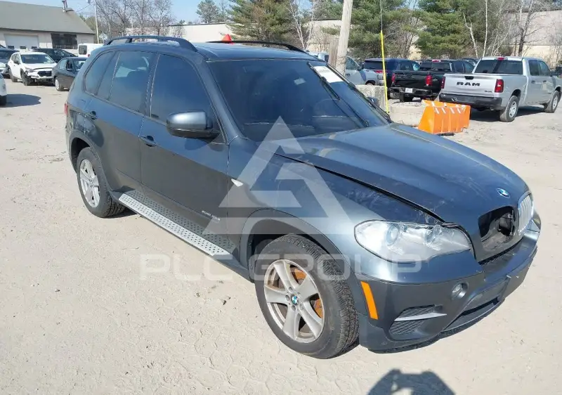 2012 BMW X5 фото