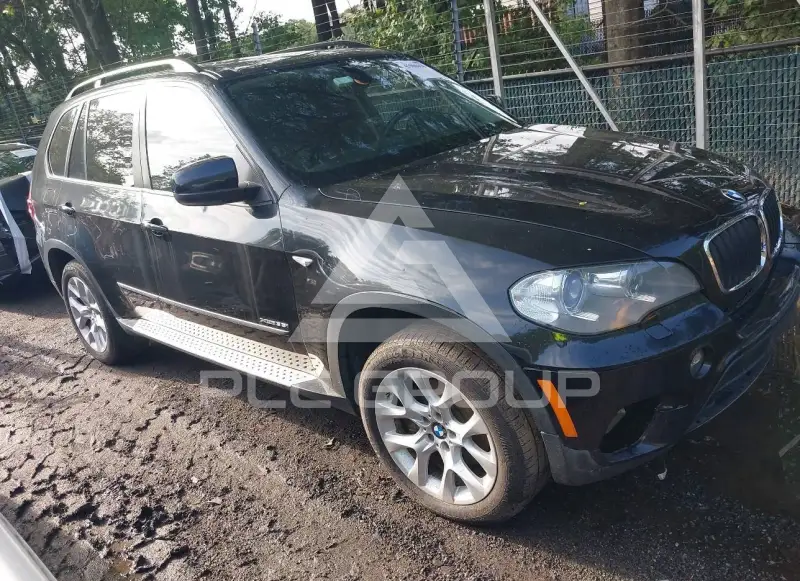 2012 BMW X5 фото