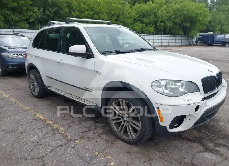 2012 BMW X5 фото