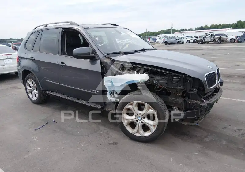 2012 BMW X5 фото