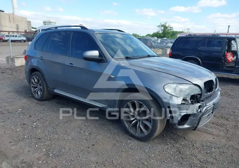 2012 BMW X5 фото