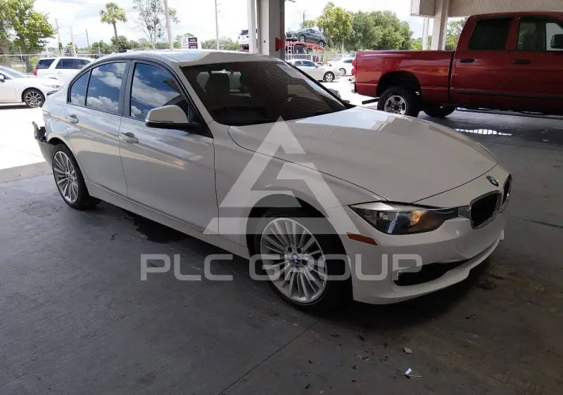 2012 BMW 328 фото