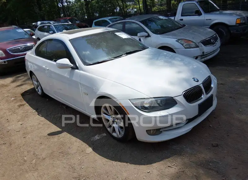 2012 BMW 328 photo