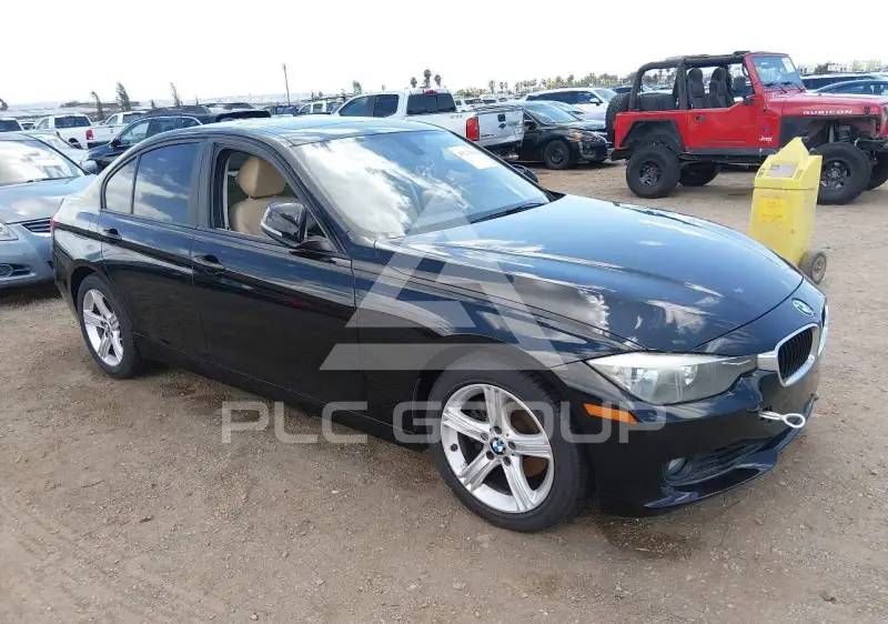 2012 BMW 328 photo