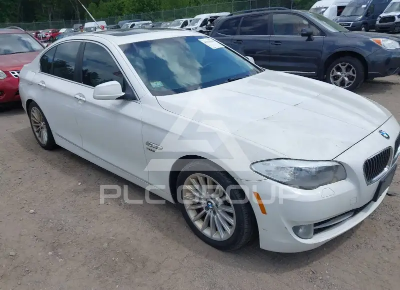 2012 BMW 535 photo