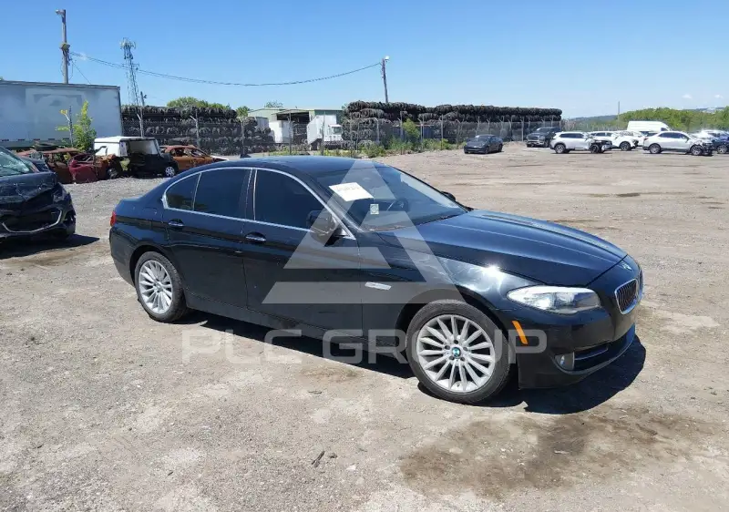 2012 BMW 535 photo