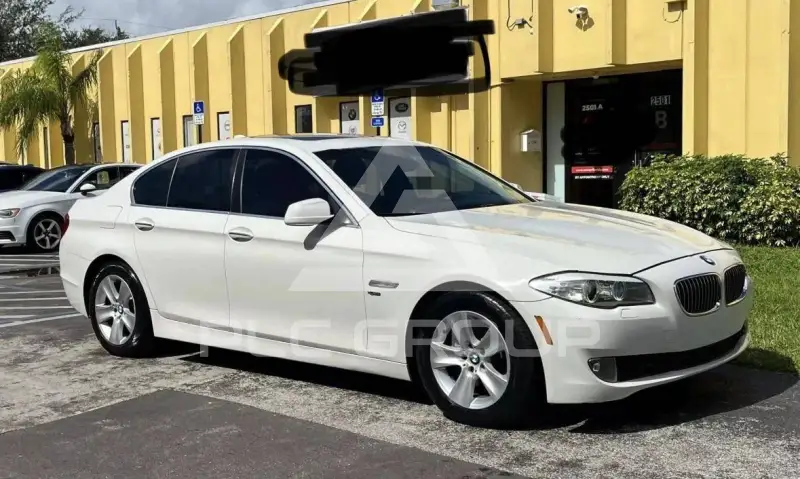 2012 BMW 528 фото