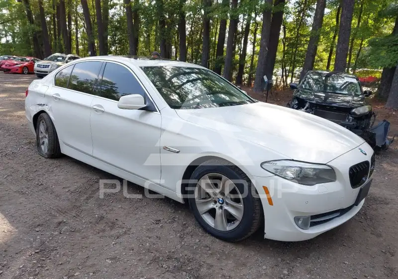 2012 BMW 528 фото