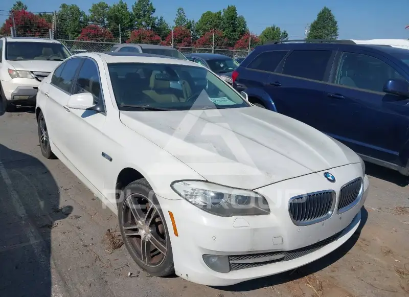 2012 BMW 528 фото