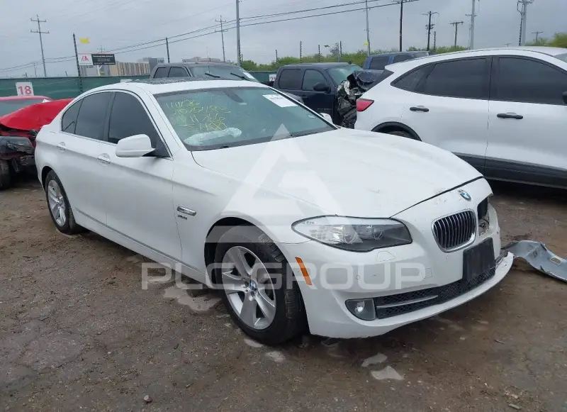 2012 BMW 528 фото