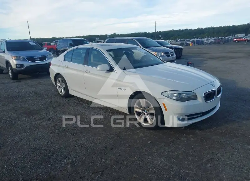2012 BMW 528 фото