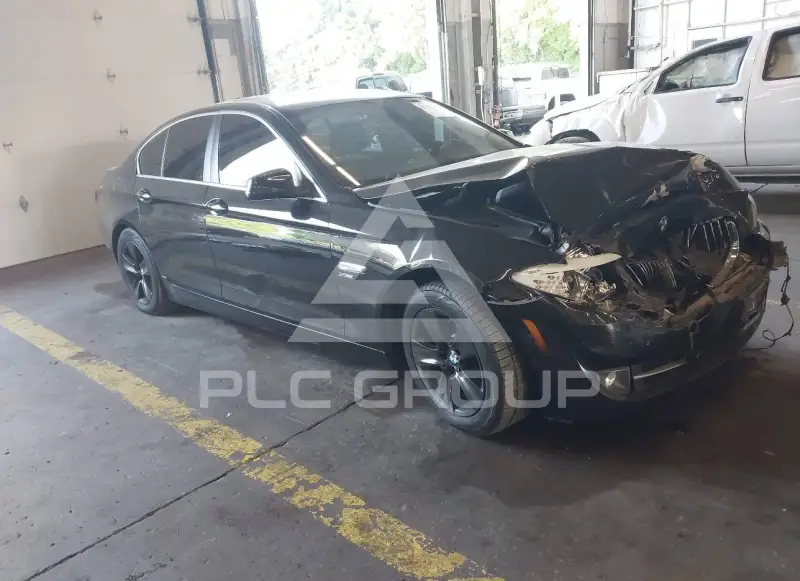 2012 BMW 528 фото