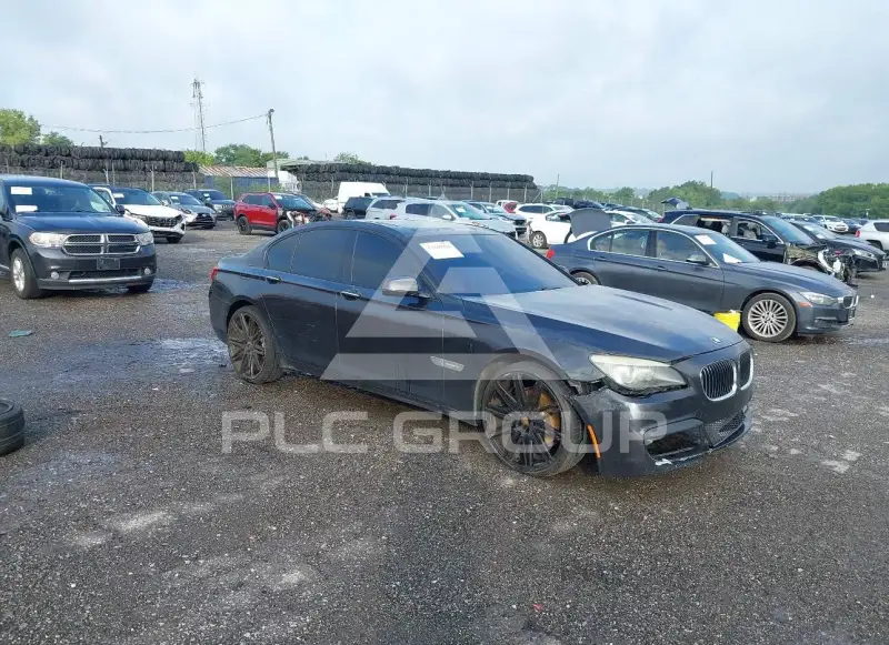 2012 BMW 740 photo