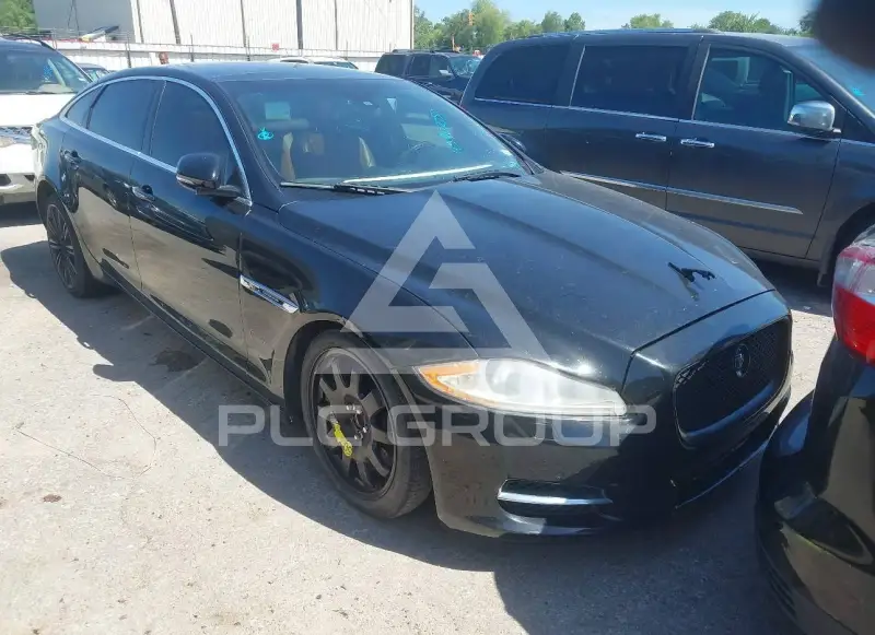 2012 Jaguar XJ фото
