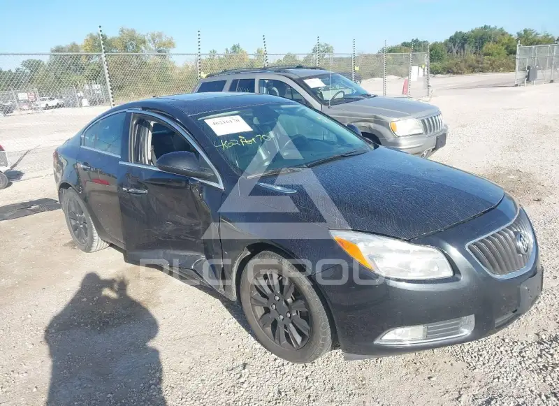 2012 Buick REGAL photo