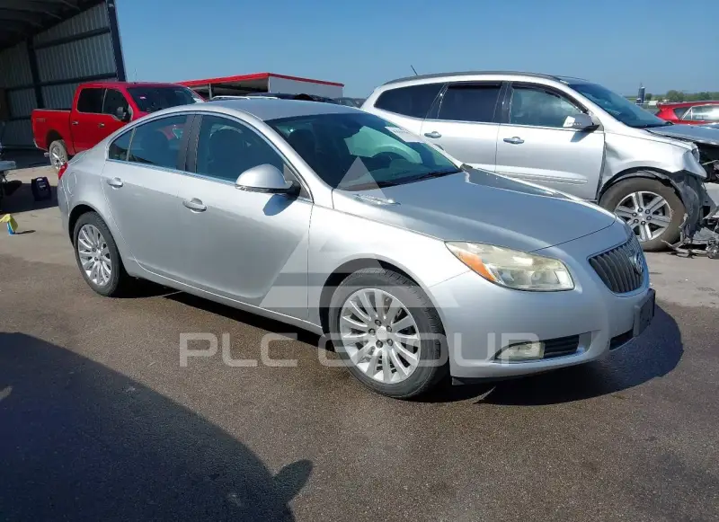 2012 Buick REGAL фото