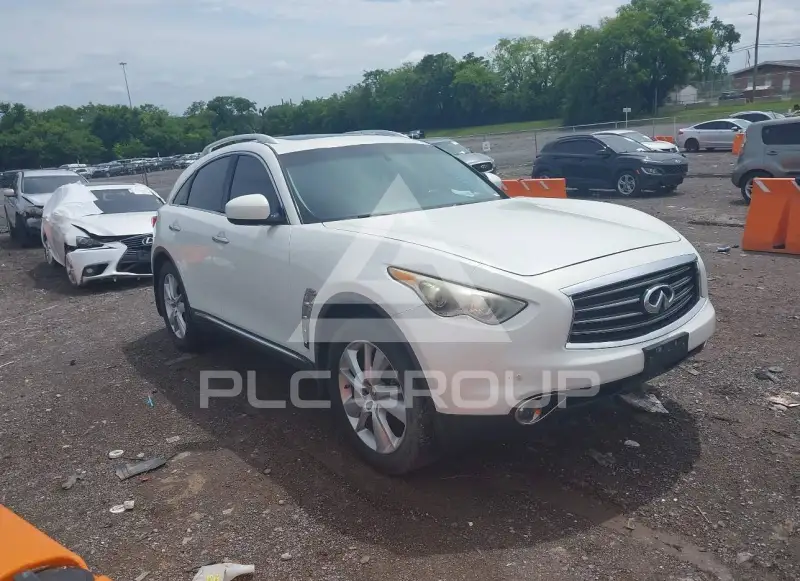 2012 Infinity FX35 фото