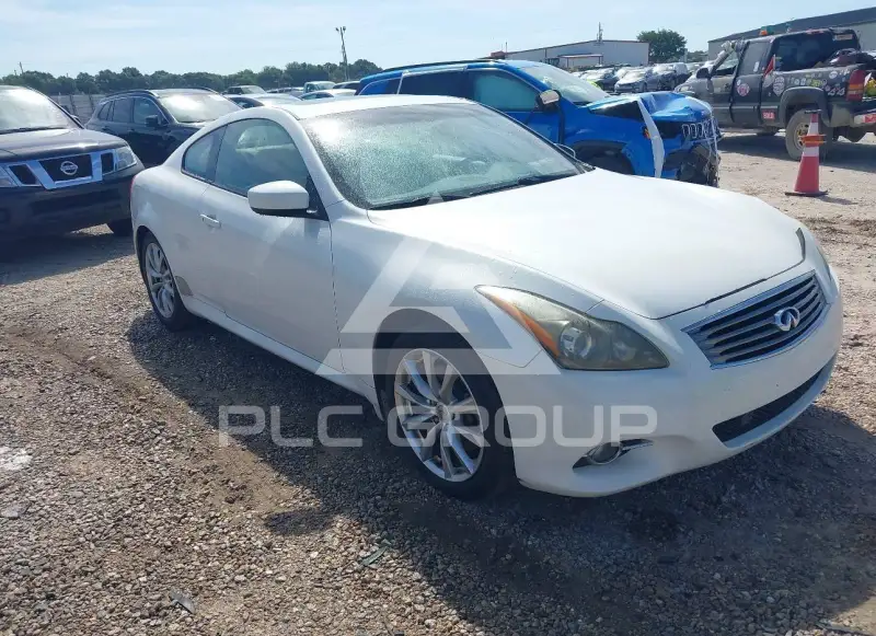 2012 Infinity G37 фото