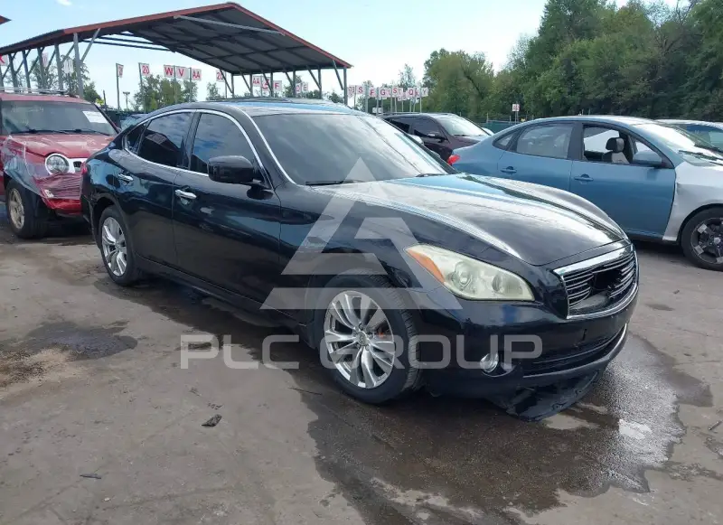 2012 Infinity M37 photo