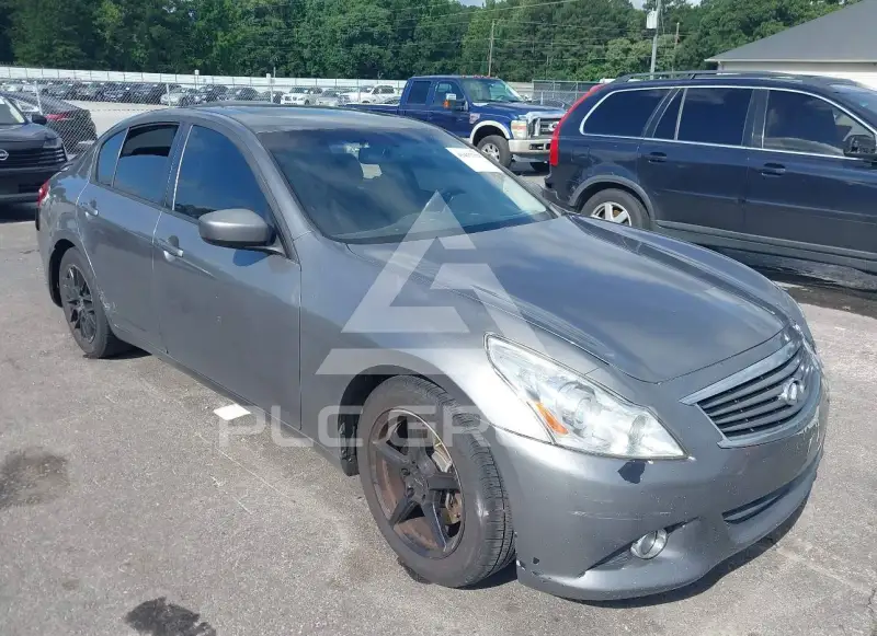 2012 Infinity G37 фото