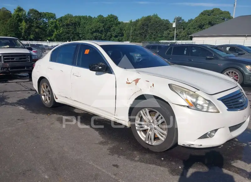 2012 Infinity G37 фото