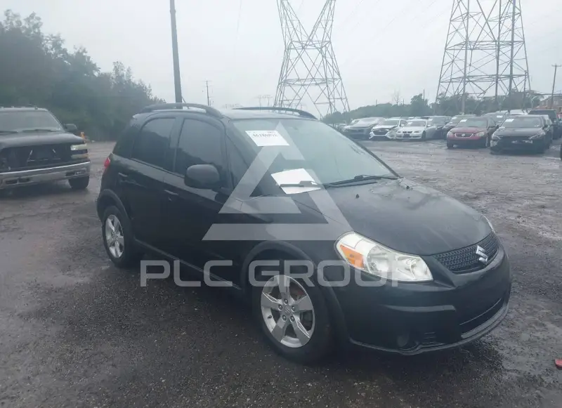 2012 Suzuki SX4 photo
