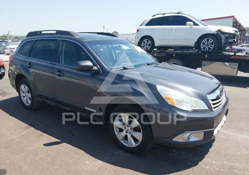 2012 Subaru Outback photo