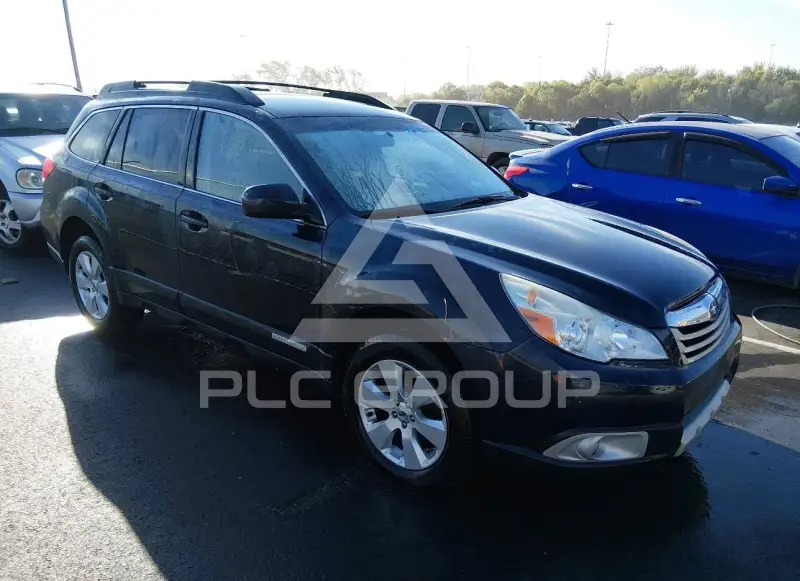 2012 Subaru Outback photo