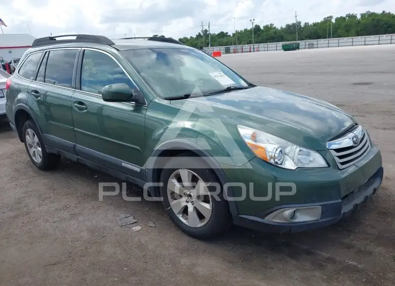2012 Subaru Outback photo
