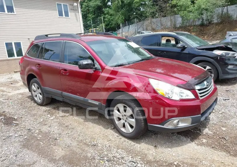 2012 Subaru Outback photo