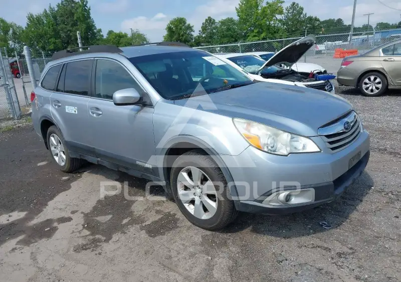 2012 Subaru Outback photo