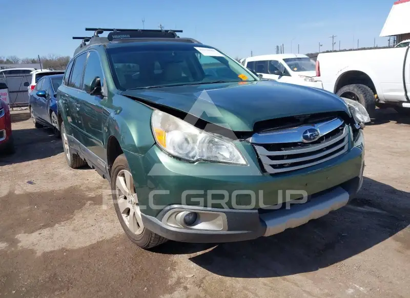2012 Subaru Outback photo