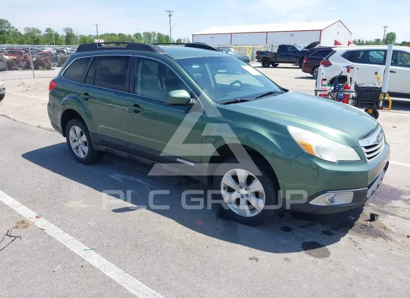 2012 Subaru Outback photo