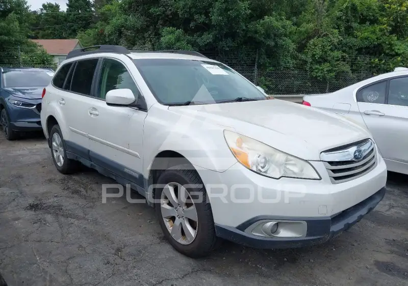 2012 Subaru Outback фото