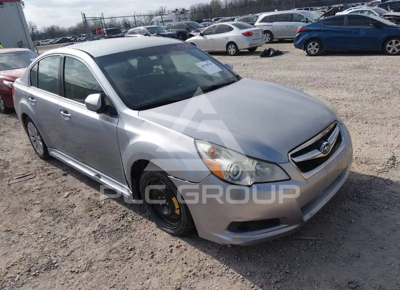 2012 Subaru Legacy photo