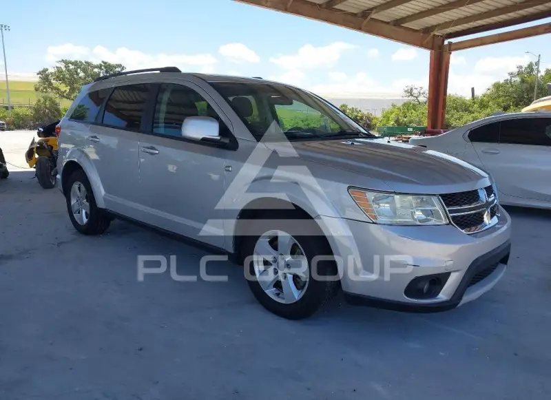 2012 Dodge JOURNEY photo