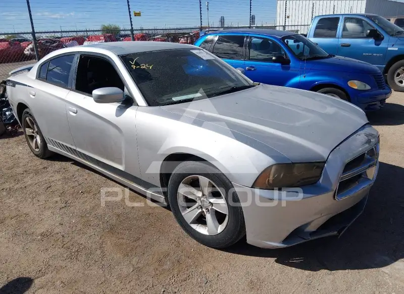 2012 Dodge CHARGER фото