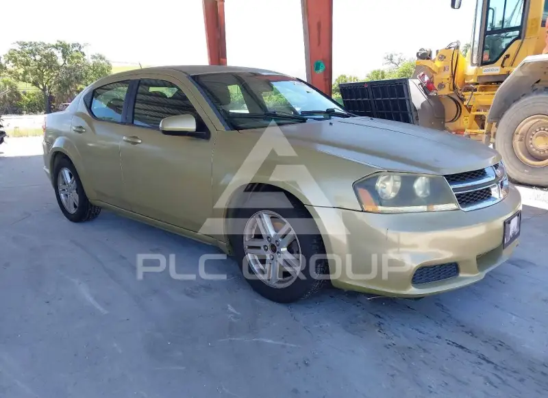 2012 Dodge AVENGER photo