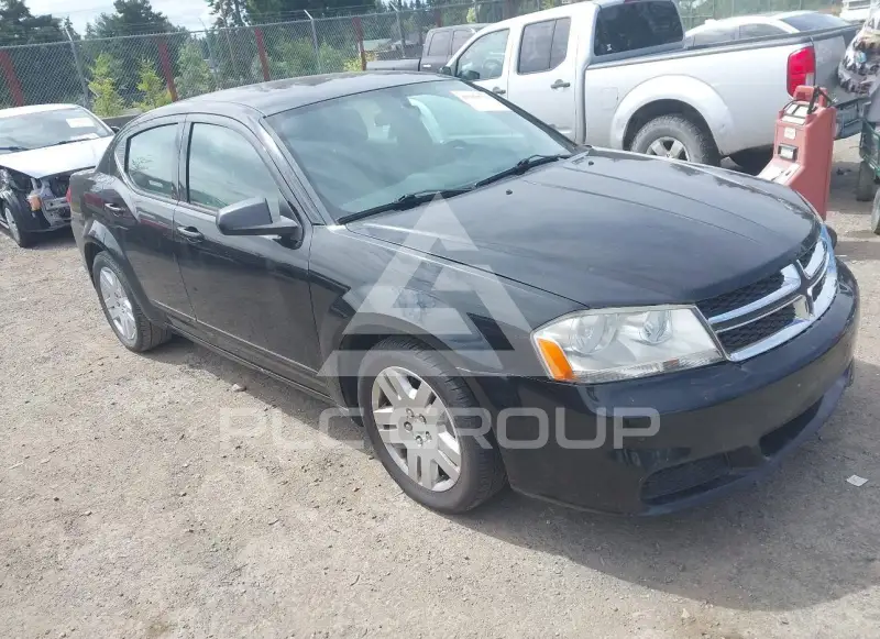 2012 Dodge AVENGER photo