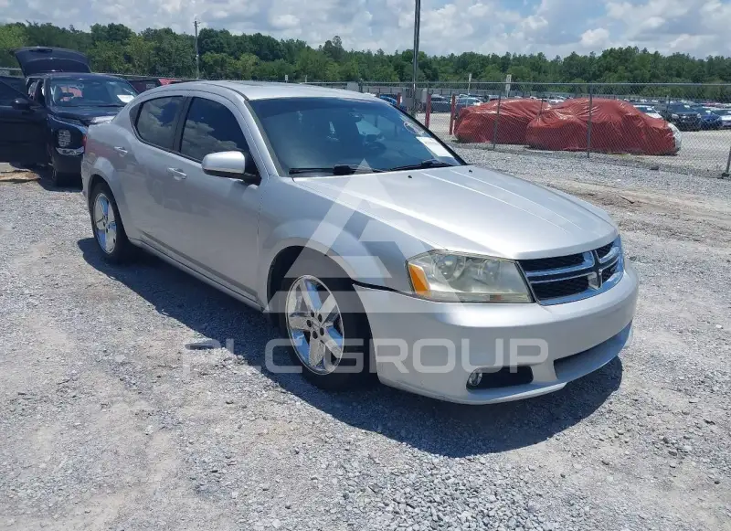 2012 Dodge AVENGER фото