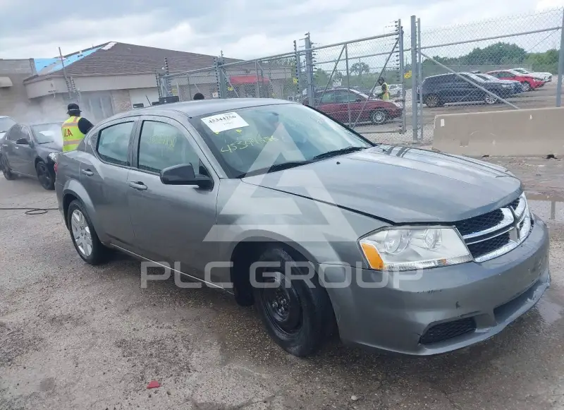 2012 Dodge AVENGER photo