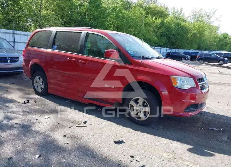 2012 Dodge Grand Caravan photo