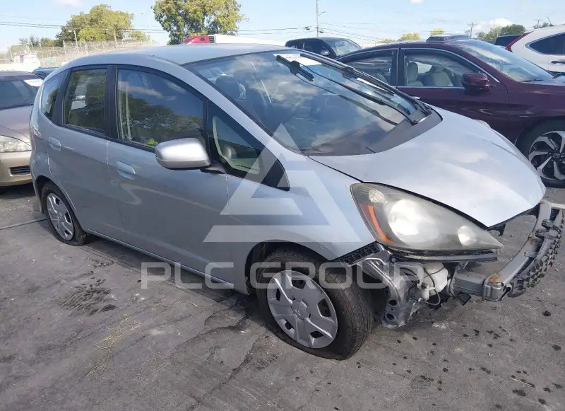 2012 Honda FIT photo