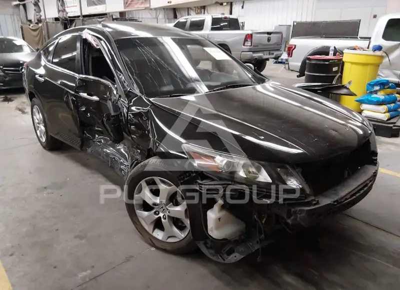2012 Honda CROSSTOUR photo