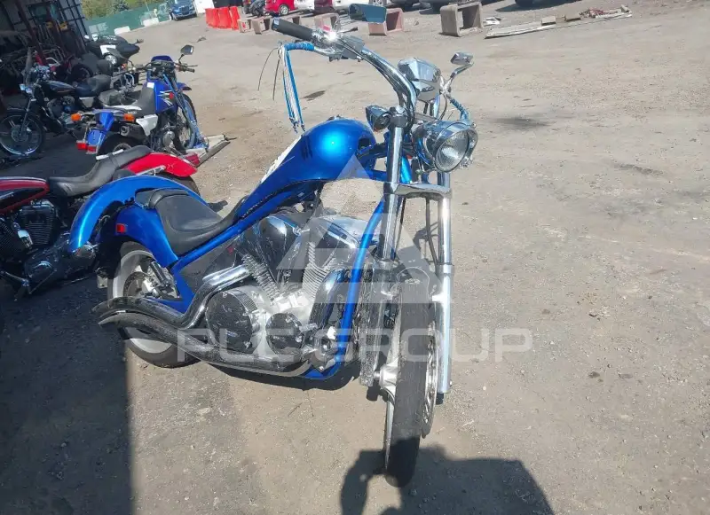 2012 Honda VT1300 фото