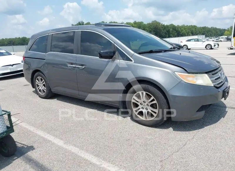 2012 Honda ODYSSEY фото