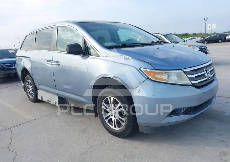 2012 Honda ODYSSEY фото