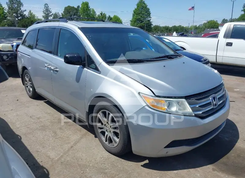 2012 Honda ODYSSEY фото