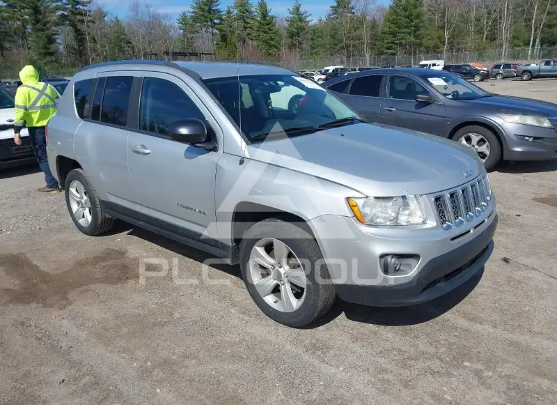 2012 Jeep COMPASS фото